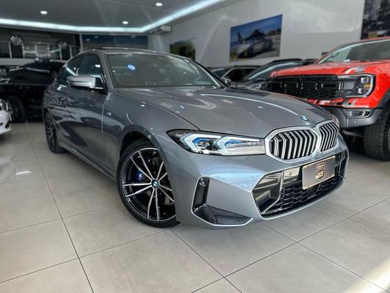 BMW 320i 2.0 16V TURBO FLEX M SPORT AUTOMÁTICO BMW 320i 2.0 16V TURBO FLEX M SPORT AUTOMÁTICO